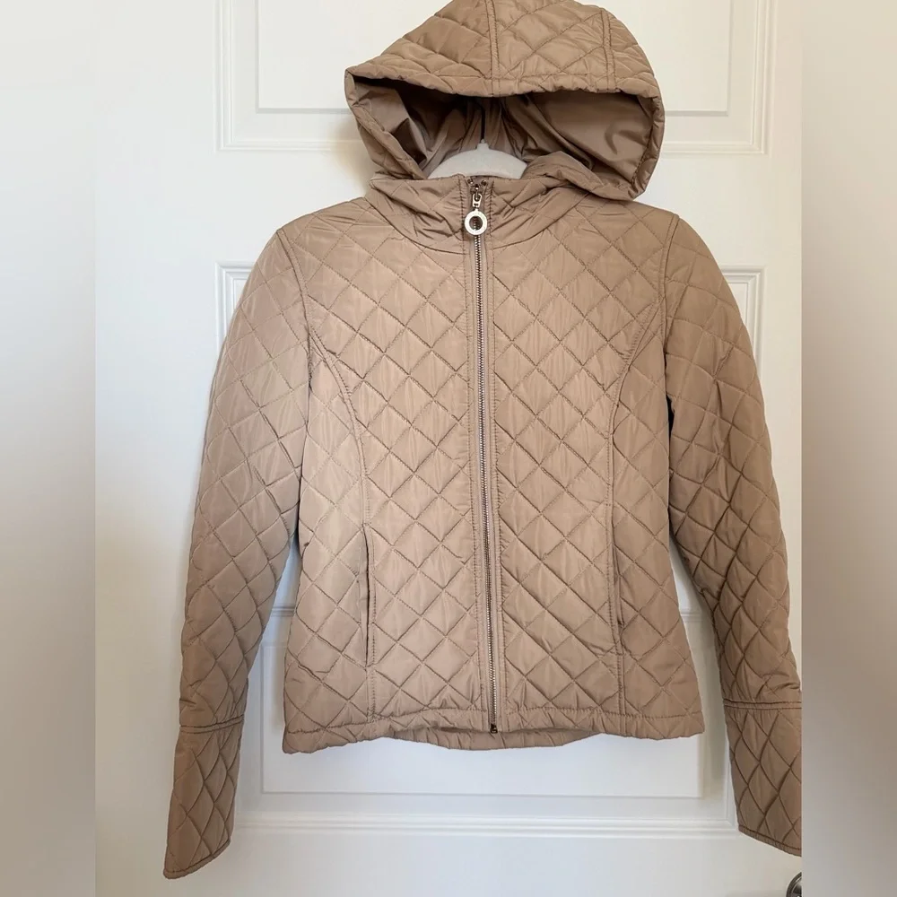 Calvin Klein Quilted hooded jacket tan/neutral size x-small
